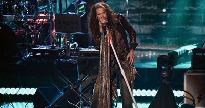 Aerosmith cancel their gig with two hours notice after Steven Tyler is taken ill