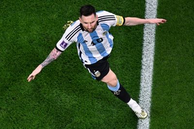 Messi stars as Argentina set up World Cup quarter-final date with Netherlands