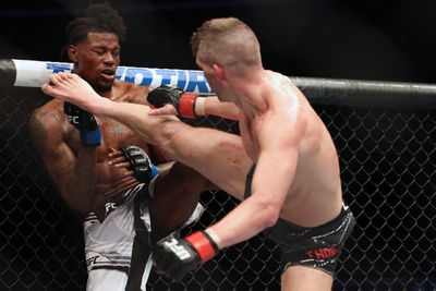 Stephen Thompson def. Kevin Holland at UFC on ESPN 42: Best photos