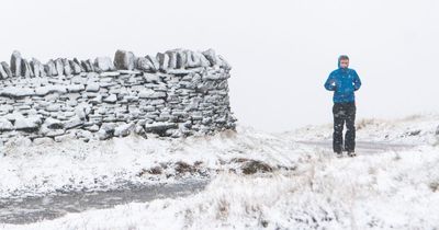 First snow hits Britain in wintry scenes after Met Office warnings and blizzard fears