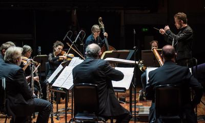 London Sinfonietta/Sheen review – ghostly microtones and heartbeat rhythms