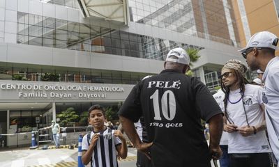 Brazil assistant coach César Sampaio asks people to pray for Pelé