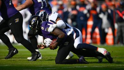 Lamar Jackson Ruled Out for Game vs. Broncos With Knee Injury