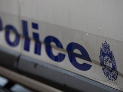 Man dies after Melbourne beach stabbing