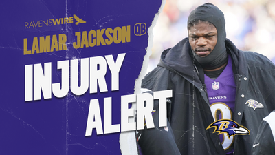 Ravens QB Lamar Jackson leaves Week 13 vs. Broncos with knee injury, ruled out for remainder of game