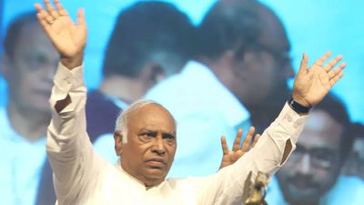 Mallikarjun Kharge calls for ‘top to bottom’ accountability at key Congress meet