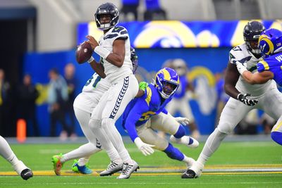 Geno Smith smokes Rams, gives Seahawks lead on second TD pass