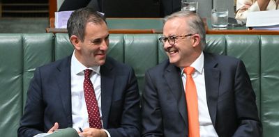 Labor retains big lead in Newspoll as Albanese's ratings jump; Victorian election update