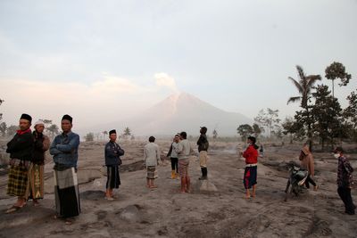 Thousands on alert in Indonesia's Java after Mt. Semeru eruption