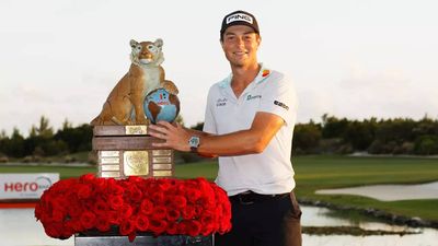 Viktor Hovland edges Scottie Scheffler to win Hero World Challenge