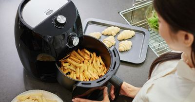 How much oven, air fryer and microwave REALLY cost to run - see which is cheapest