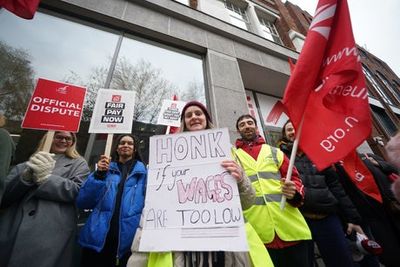Shelter workers begin unprecedented strike over pay
