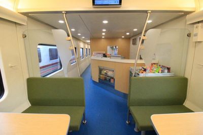 SRT's dining carriages back in service