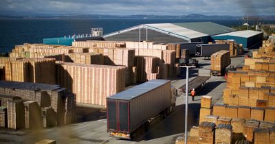 Dunfermline pallet and packaging business bought