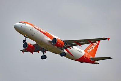 EasyJet flight to Bristol diverts to Prague after bomb threat