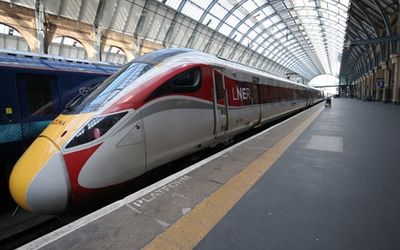 Massive disruption to trains between London Kings Cross and the north after thieves steal cables