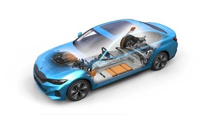 Top BMW Engineer Thinks Li-Ion Batteries Have "Peaked"