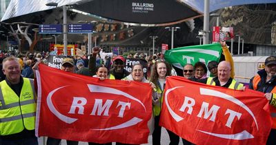 Network Rail workers to walk out on Christmas Eve in newest strike