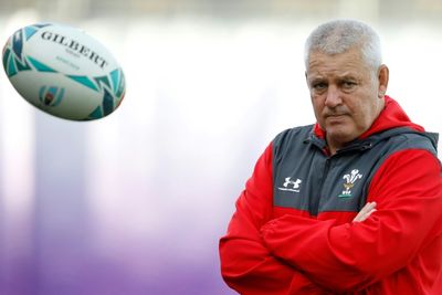 New Zealander Gatland returns to help fix Wales' rugby woes