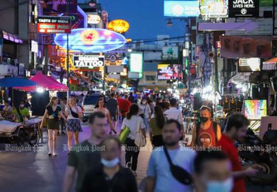 Later nightspot closing times to be decided