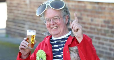 Tributes to Nottinghamshire satirist Lord Biro who 'brought entertainment' to politics