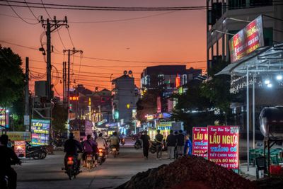 Samsung, LG plan multi-billion-dollar additional investment in Vietnam