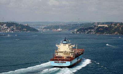 Oil tankers queue up off Turkey as price cap on Russian crude begins