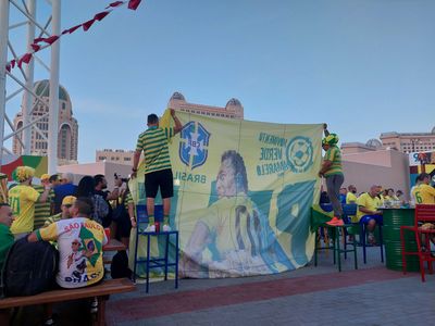 Win World Cup for Pele, Brazil football fans tell team