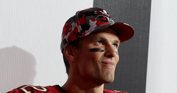 Tom Brady filmed screaming at team-mates again amid New England