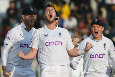 Why England seamers’ near-miracle performance against Pakistan was one of cricket’s great displays