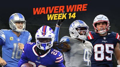 Waiver Wire Pickups Week 14: Zonovan Knight, Michael Gallup