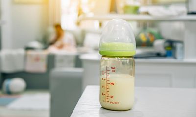 Boom in Australia breast milk sales and donations a risk to infants, expert says