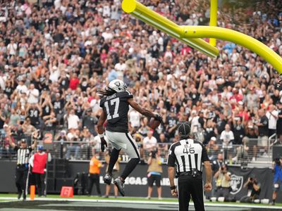 Raiders WR Davante Adams was the highest-graded receiver of Week 13