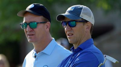 Eli, Peyton Manning to Coach Against One Another at Pro Bowl Games