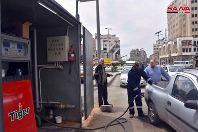 Syria to close govt agencies for 2 days amid fuel crisis