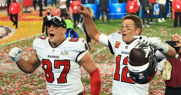 Tom Brady filmed screaming at team-mates again amid New England