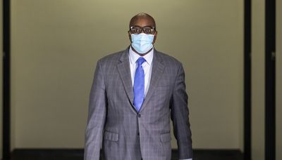 Former police commander testifies in CPD whistleblower trial