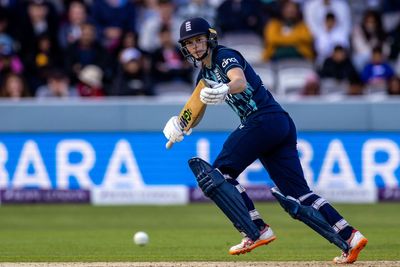England claim ODI series against West Indies with 142-run victory