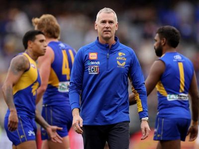 Adam Simpson reaches out to Clarkson