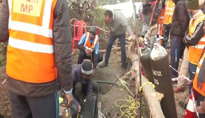 MP: Rescue Operation Underway To Save 8-Year-Old Stuck At 55-ft In 400-ft Deep Borewell In Betul Crosses 16 Hrs