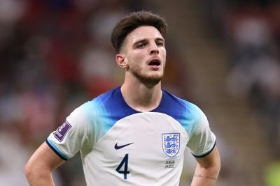 Declan Rice a doubt for France World Cup quarter-final after missing England training due to illness