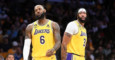 LeBron James highlights Anthony Davis impact after star exits Los Angeles Lakers game