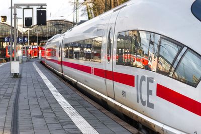 German train operator to swap plastic cups and plates for porcelain in carbon-neutral drive