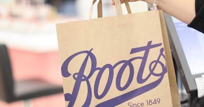 Martin Lewis says Boots shoppers who buy £41 item will get £140 of Christmas gifts