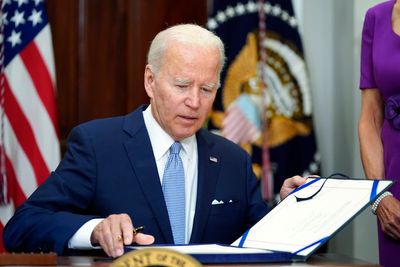 Biden set to speak at vigil honoring victims of gun violence