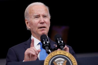 Biden appeals ruling invalidating COVID curbs for migrants at U.S.-Mexico border