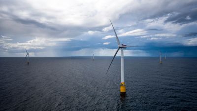 1st US floating offshore wind auction nets $757M off Calif