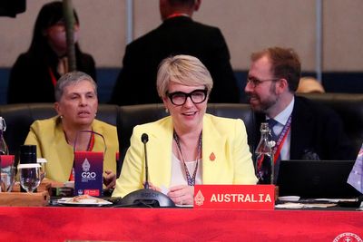 Australia proposes to overhaul 'broken' environment laws