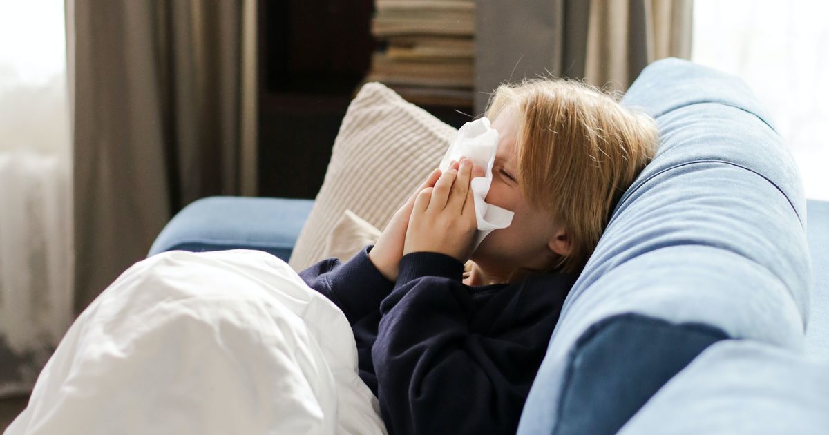 Strep A, covid and cold symptoms and how to tell the…