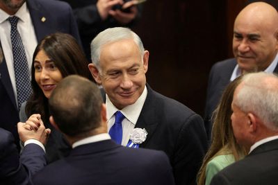 Netanyahu secures parliament majority, seeks more time to form government